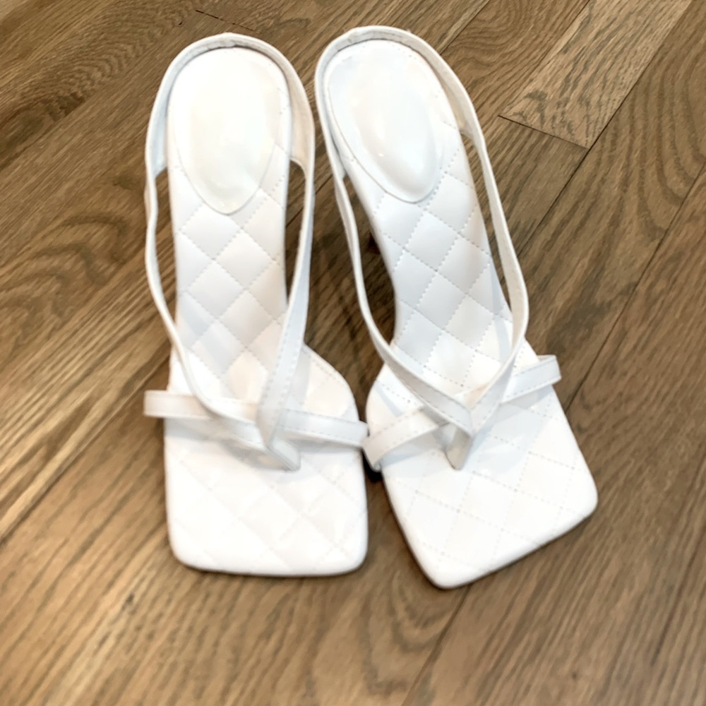Square toe sandals